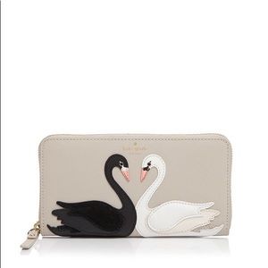 Kate Spade Swan Around Wallet